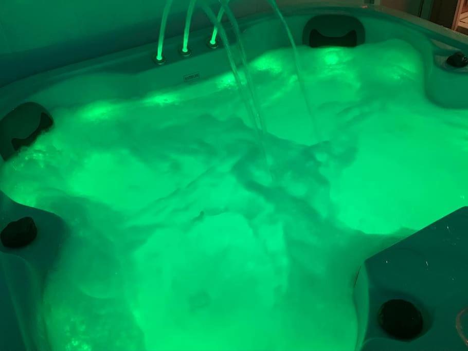 Perfect Couple Retreat To Unwind&Relax With Hottub Διαμέρισμα Peacehaven Εξωτερικό φωτογραφία